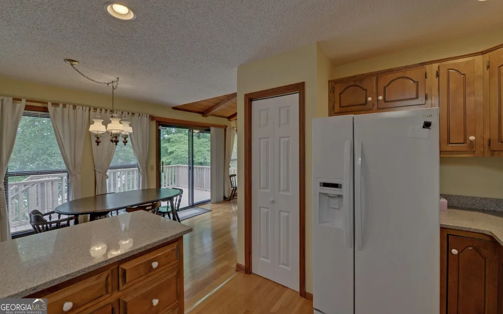 371 Shorewood CIR Toccoa, GA 30577
