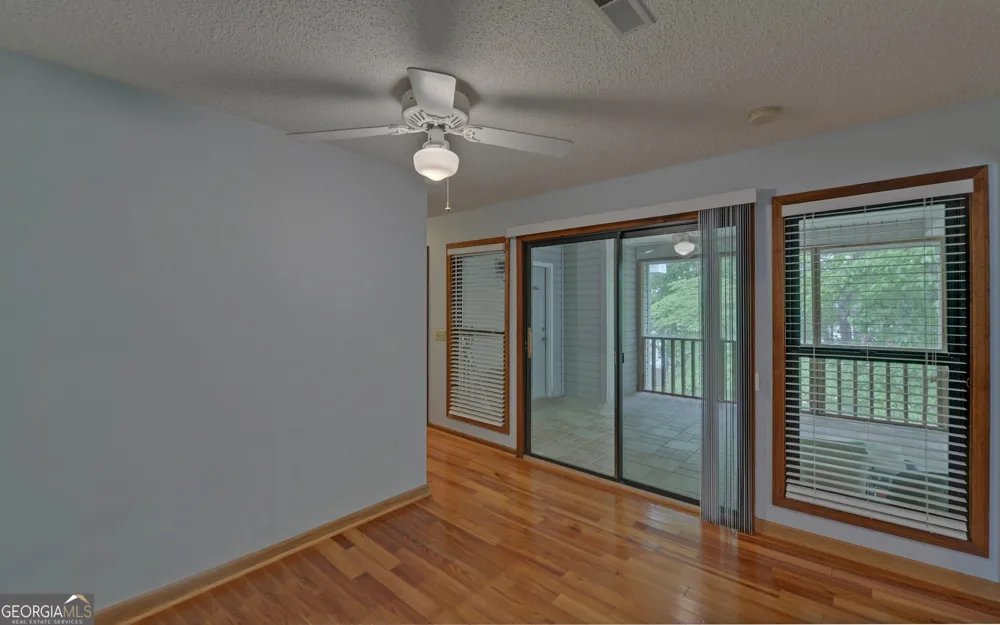 371 Shorewood CIR Toccoa, GA 30577