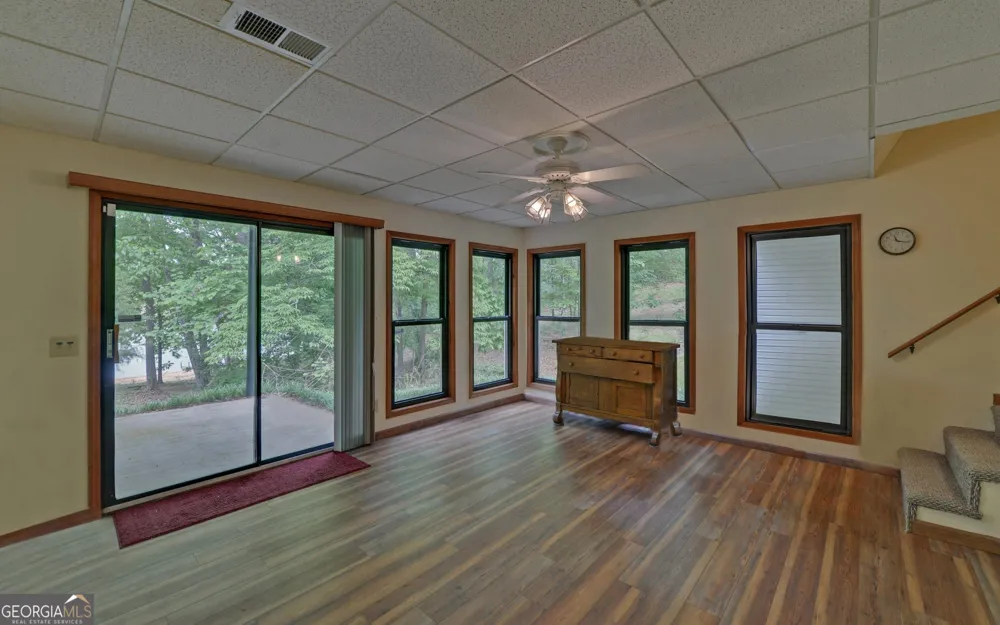 371 Shorewood CIR Toccoa, GA 30577