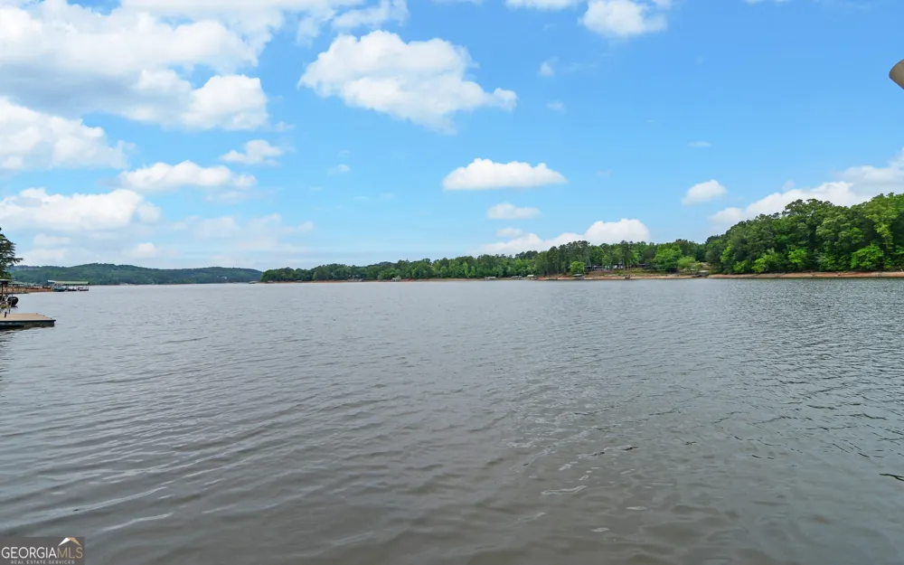 371 Shorewood CIR Toccoa, GA 30577