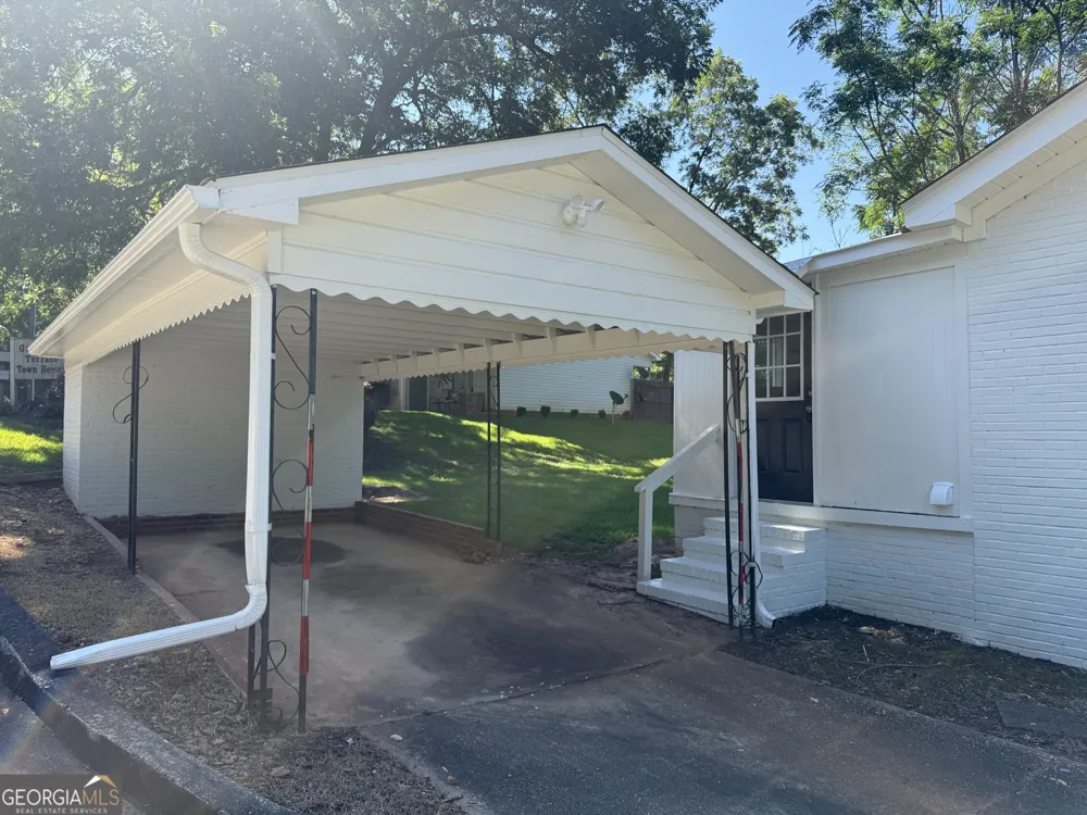 814 N Greenwood ST LaGrange, GA 30240