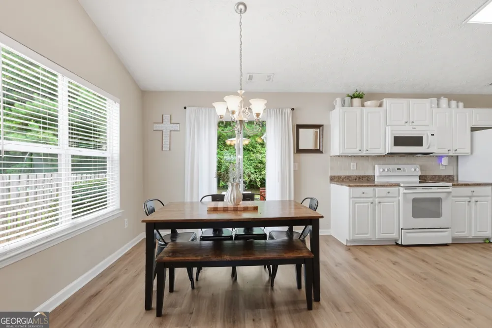 175 Summerbrook RD Braselton, GA 30517
