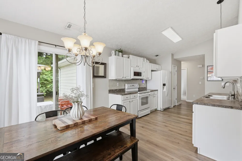175 Summerbrook RD Braselton, GA 30517