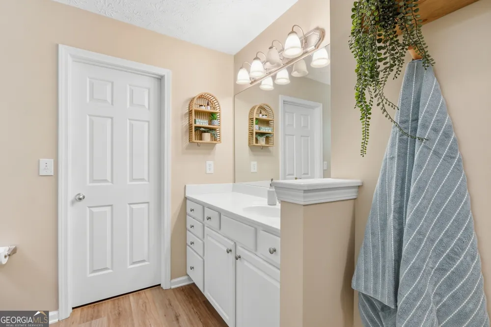 175 Summerbrook RD Braselton, GA 30517