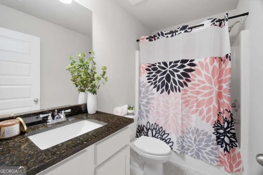 3713 Prospect Point DR Oakwood, GA 30566