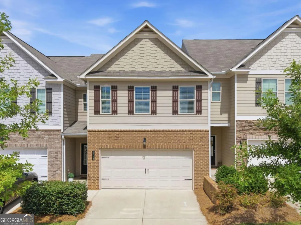 3713 Prospect Point DR Oakwood, GA 30566