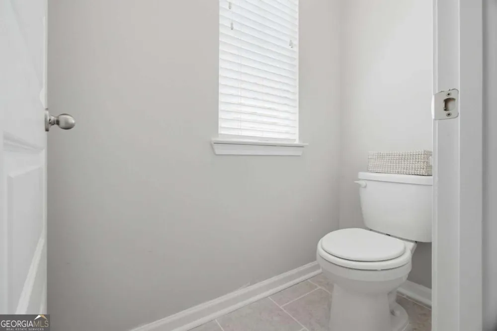3713 Prospect Point DR Oakwood, GA 30566