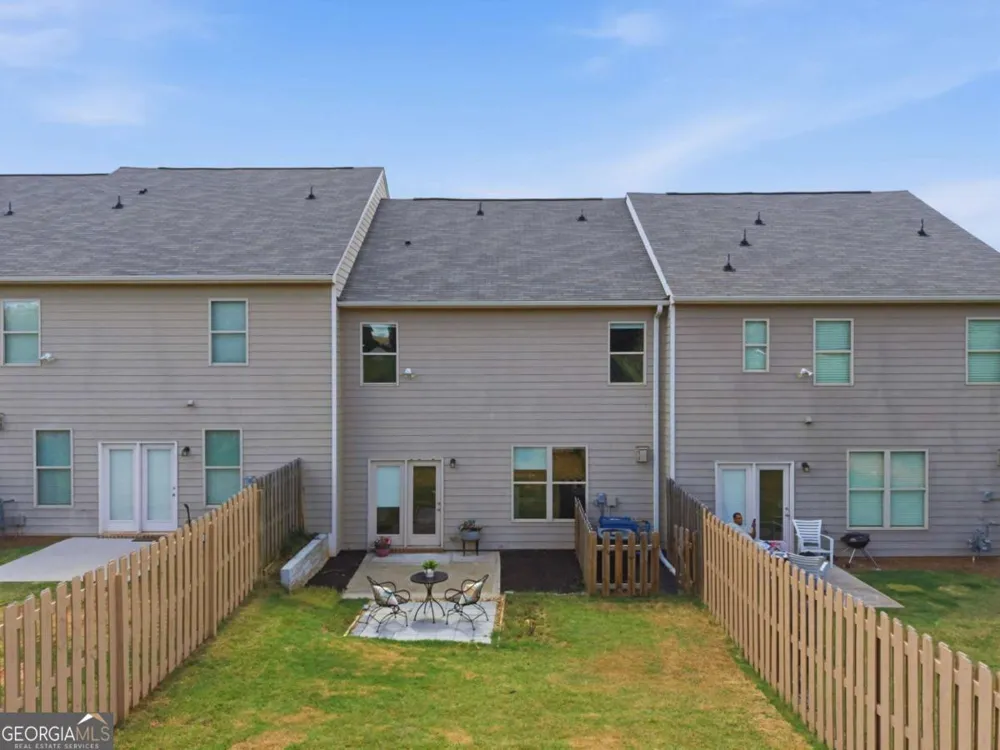 3713 Prospect Point DR Oakwood, GA 30566