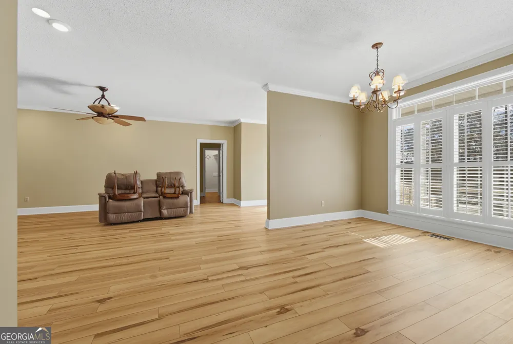 134 Patrick ST Swainsboro, GA 30401