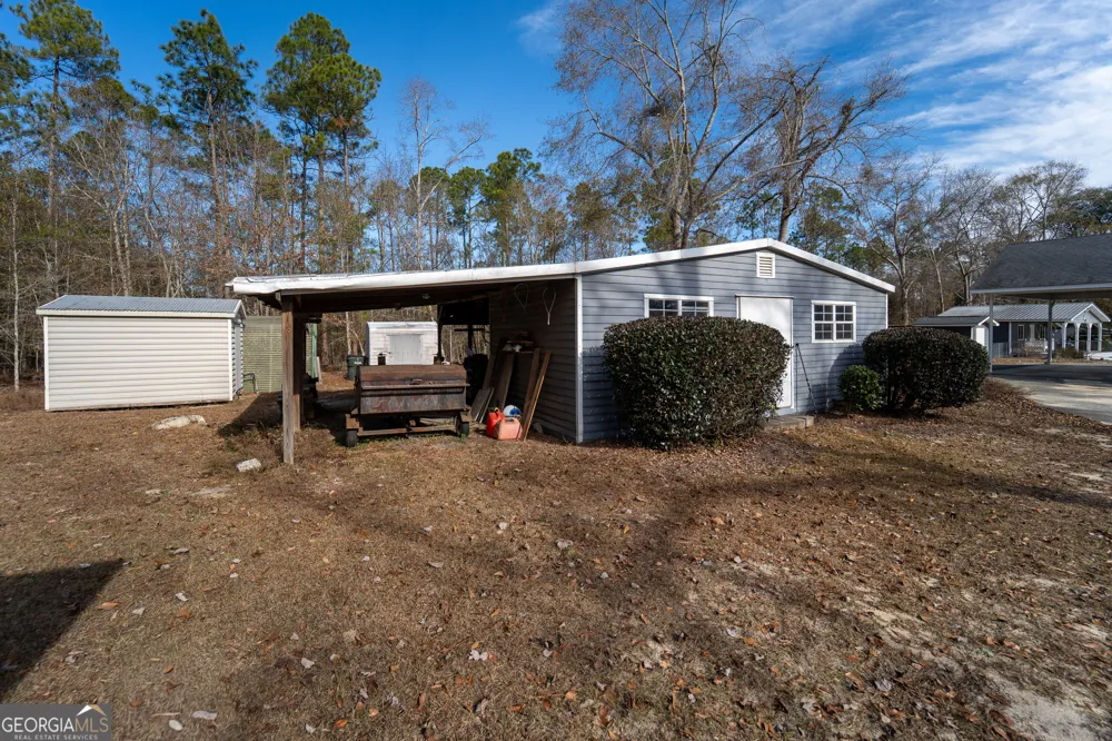 134 Patrick ST Swainsboro, GA 30401