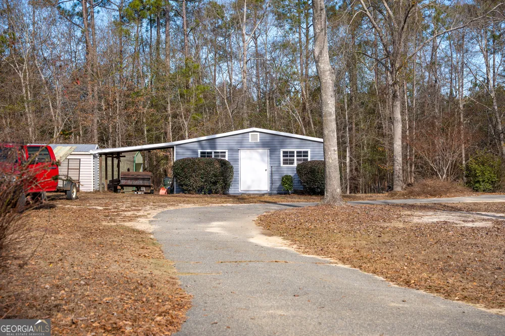 134 Patrick ST Swainsboro, GA 30401