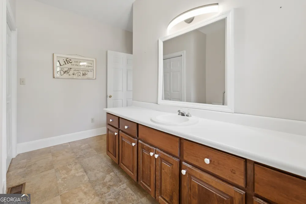 134 Patrick ST Swainsboro, GA 30401