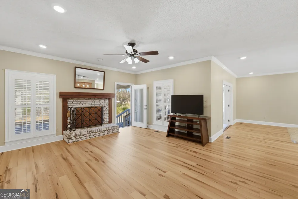 134 Patrick ST Swainsboro, GA 30401