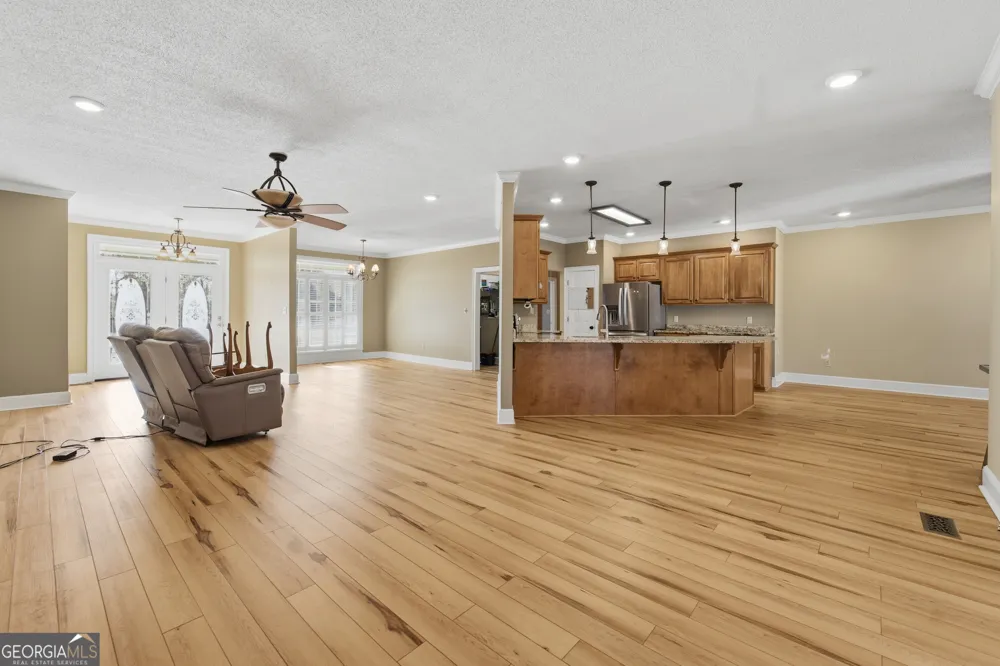 134 Patrick ST Swainsboro, GA 30401