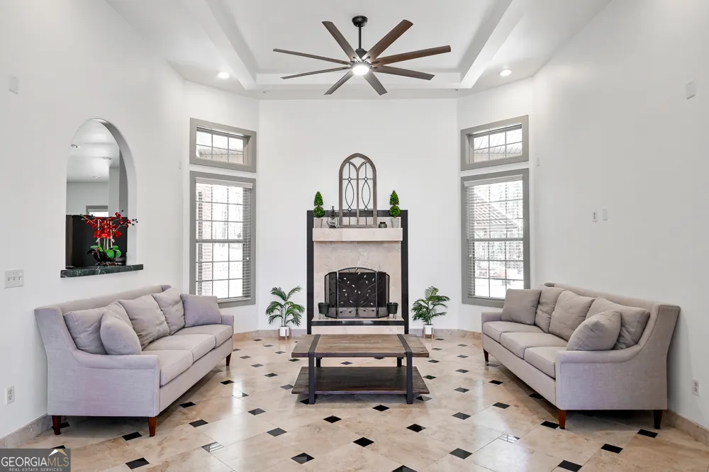 412 Trilium TRL Pendergrass, GA 30567