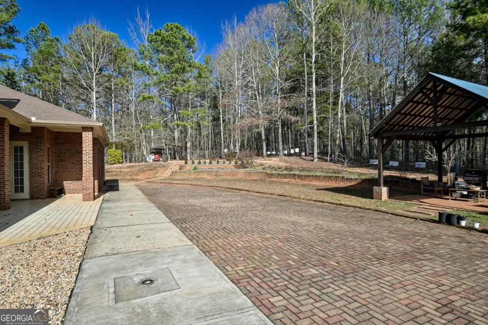 412 Trilium TRL Pendergrass, GA 30567
