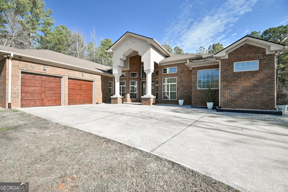 412 Trilium TRL Pendergrass, GA 30567