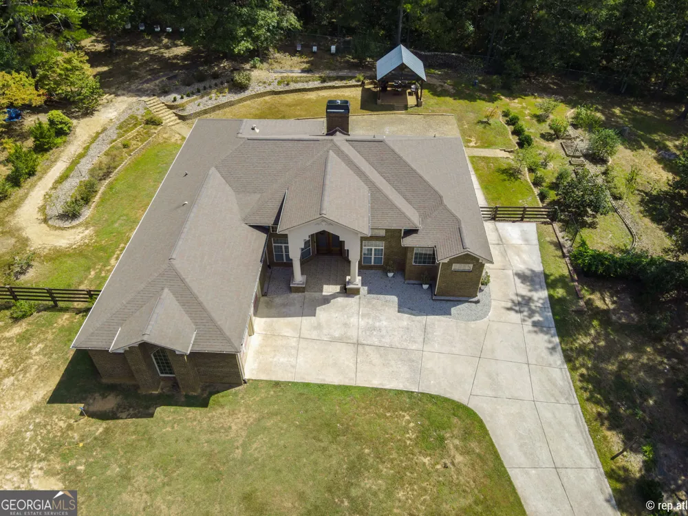 412 Trilium TRL Pendergrass, GA 30567