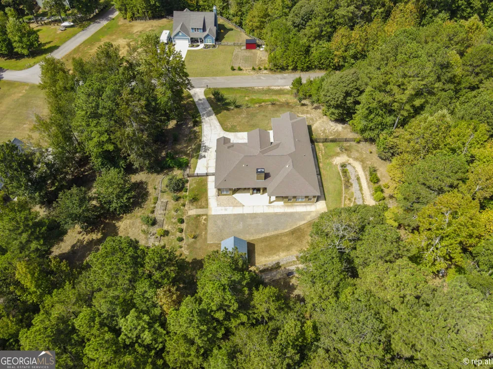 412 Trilium TRL Pendergrass, GA 30567
