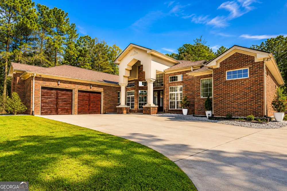 412 Trilium TRL Pendergrass, GA 30567