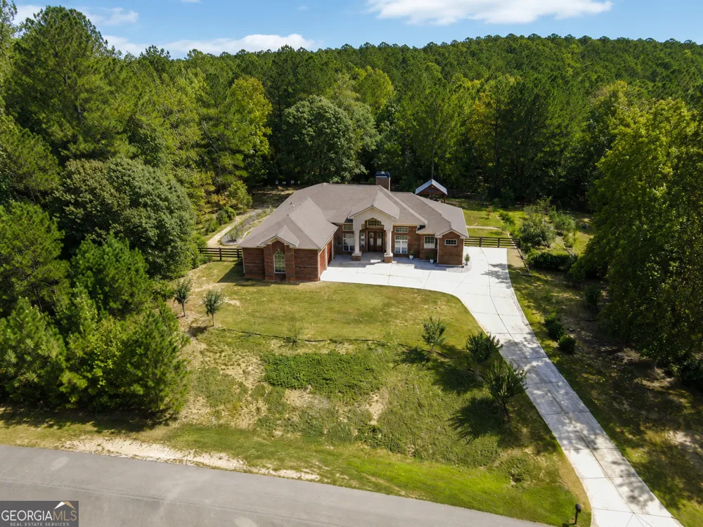 412 Trilium TRL Pendergrass, GA 30567
