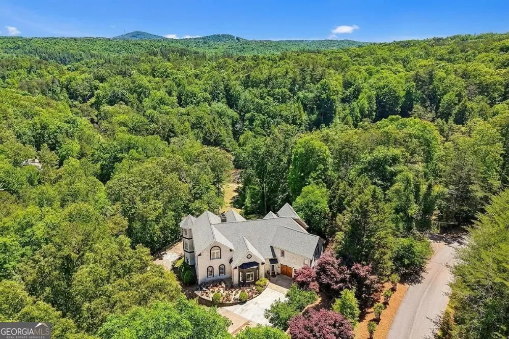909 High Shoals DR Dahlonega, GA 30533