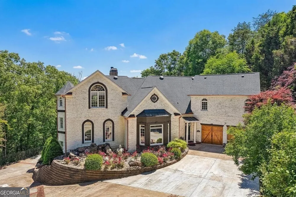 909 High Shoals DR Dahlonega, GA 30533