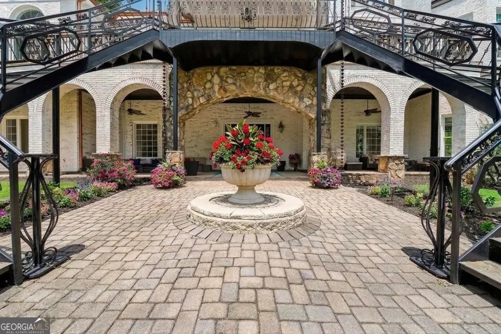909 High Shoals DR Dahlonega, GA 30533