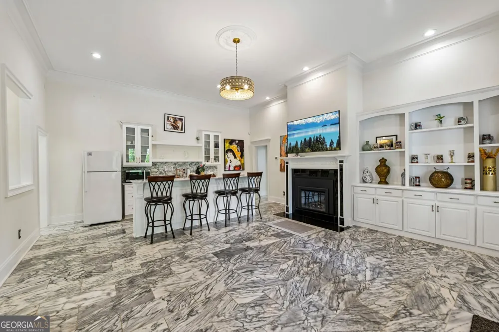 909 High Shoals DR Dahlonega, GA 30533
