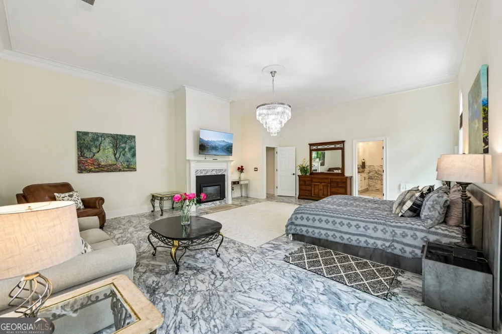909 High Shoals DR Dahlonega, GA 30533
