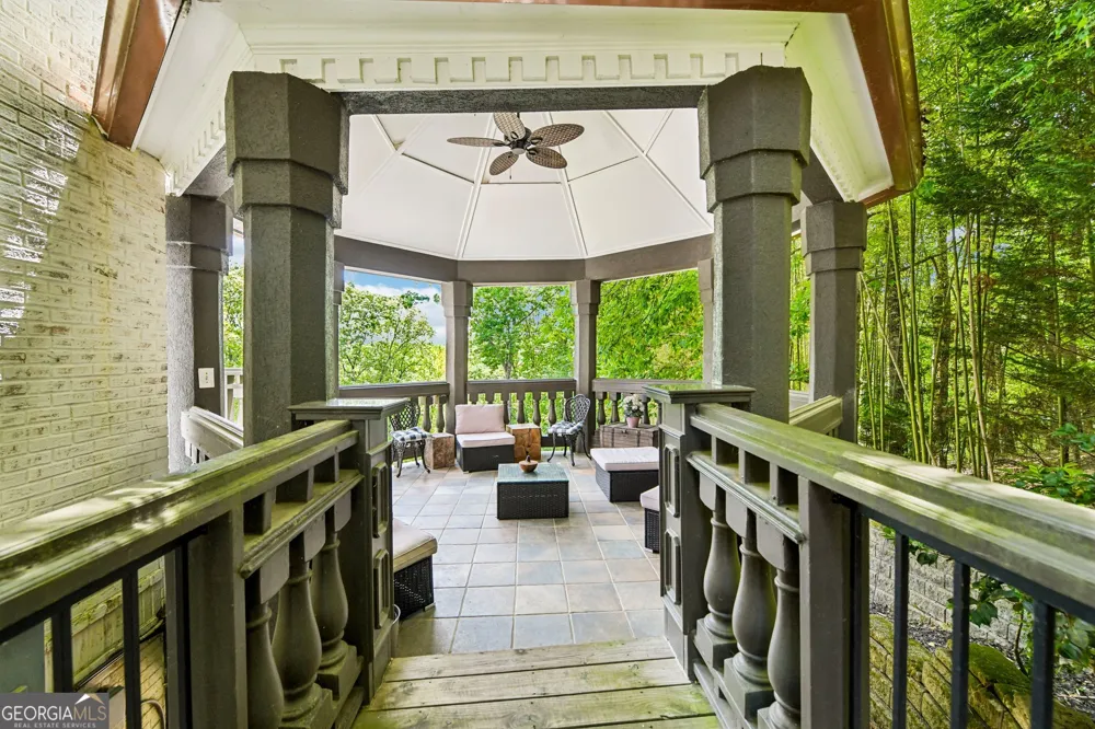 909 High Shoals DR Dahlonega, GA 30533