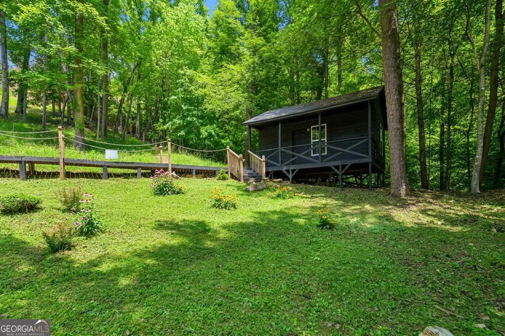 909 High Shoals DR Dahlonega, GA 30533