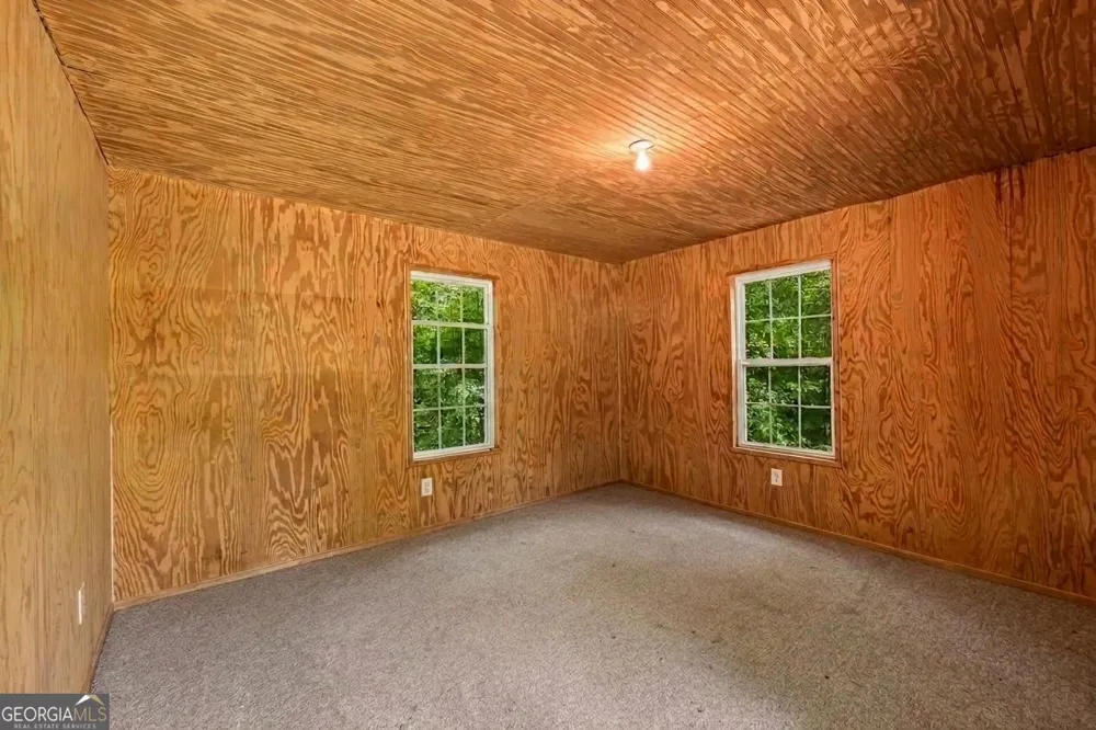 909 High Shoals DR Dahlonega, GA 30533