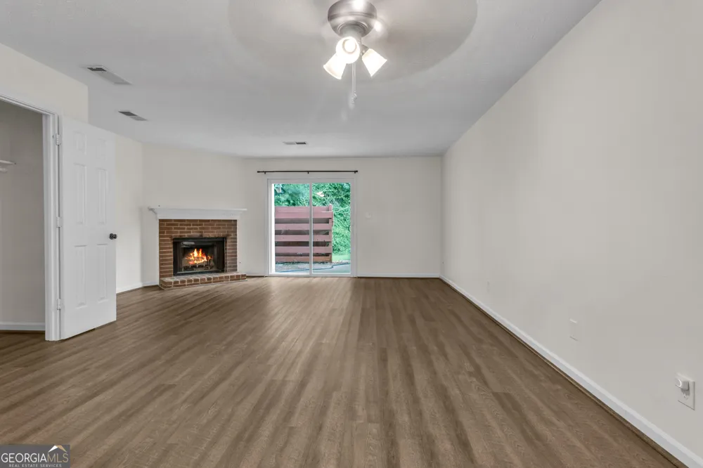 2962 Webb Bridge RD Alpharetta, GA 30009