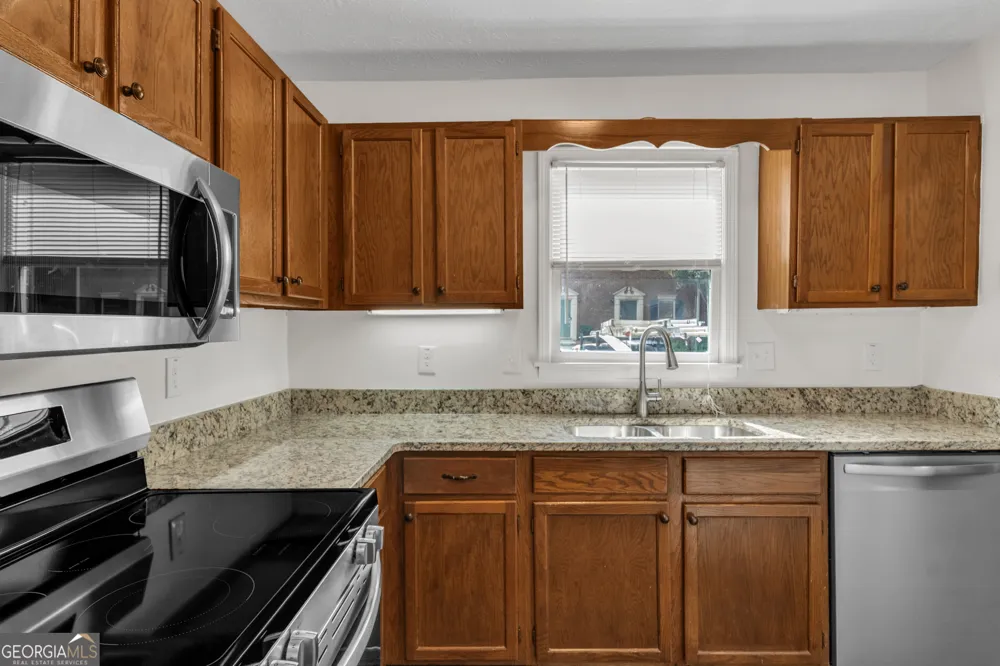 2962 Webb Bridge RD Alpharetta, GA 30009