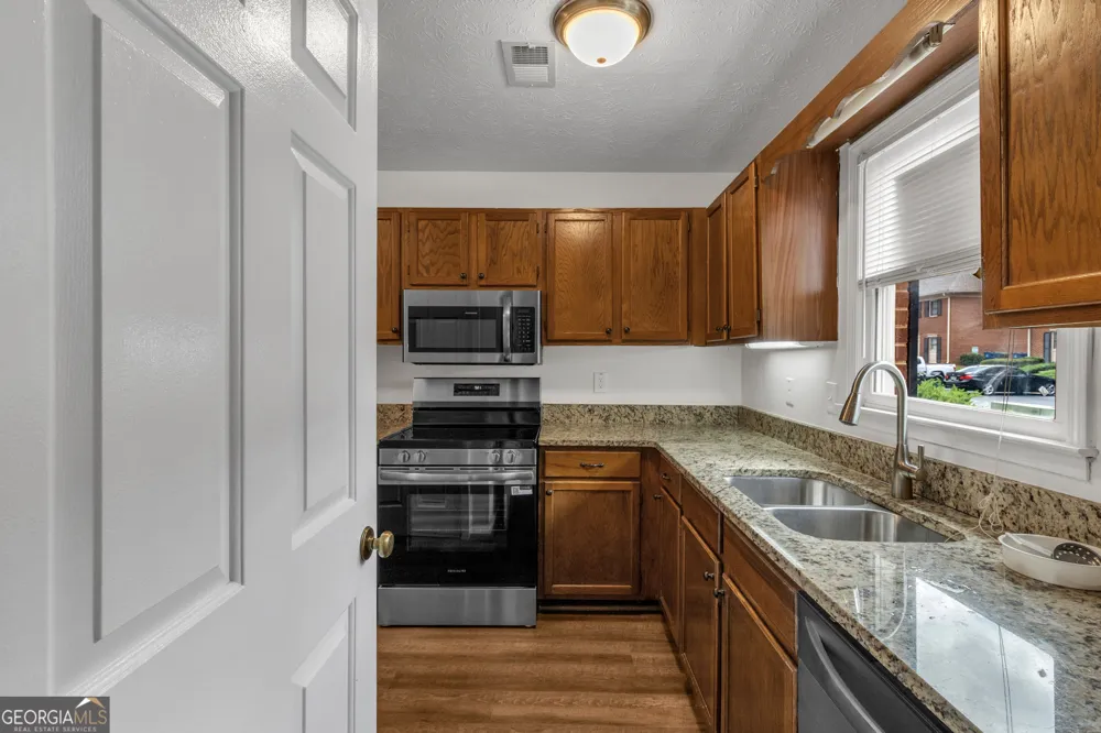 2962 Webb Bridge RD Alpharetta, GA 30009