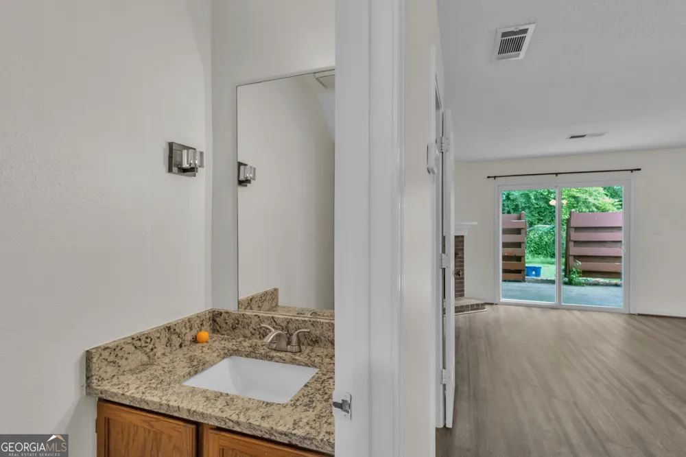 2962 Webb Bridge RD Alpharetta, GA 30009