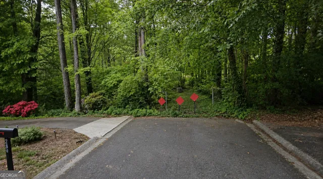 620 Sutton WAY SW Marietta, GA 30064