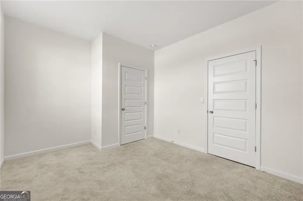32 Graham Campbell LN Statham, GA 30666