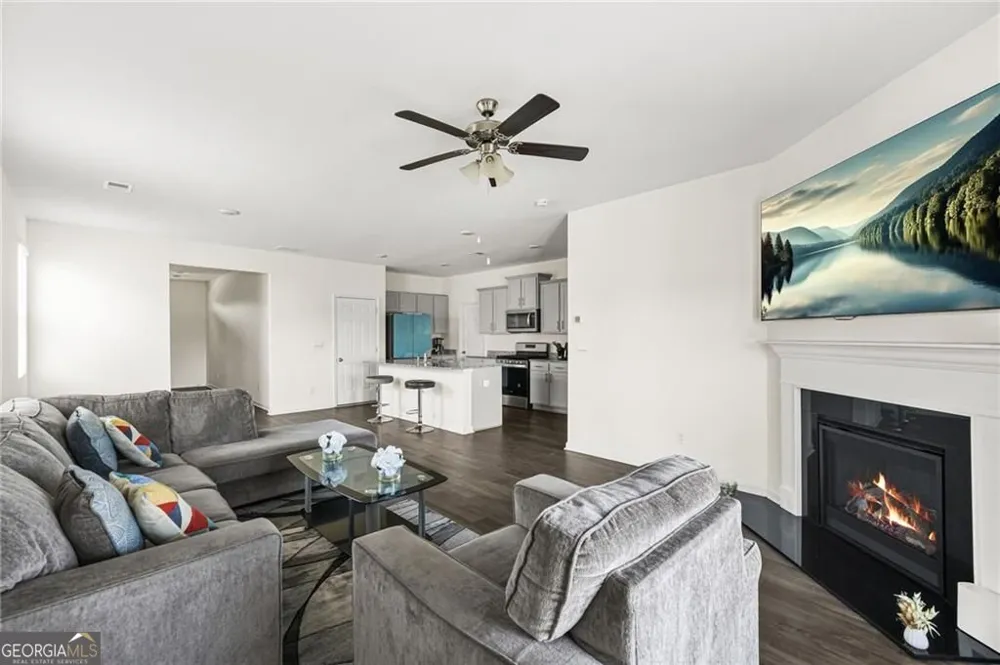 32 Graham Campbell LN Statham, GA 30666