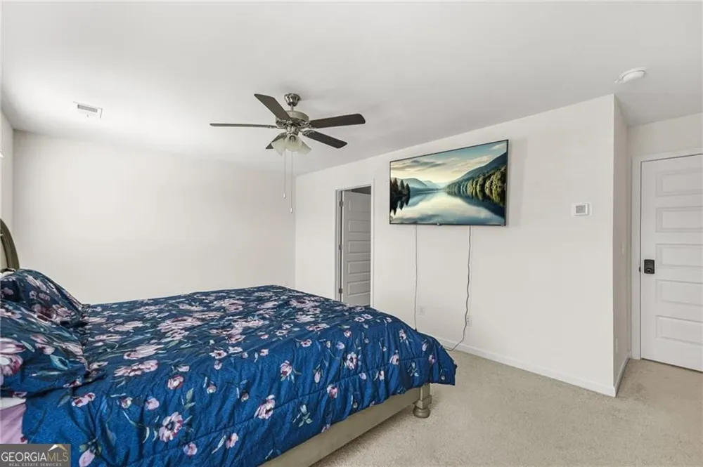 32 Graham Campbell LN Statham, GA 30666