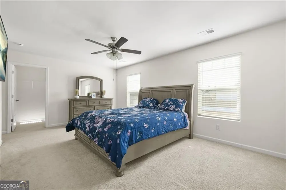 32 Graham Campbell LN Statham, GA 30666