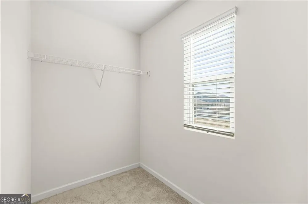 32 Graham Campbell LN Statham, GA 30666