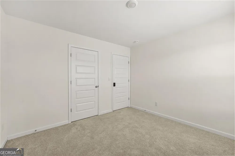 32 Graham Campbell LN Statham, GA 30666