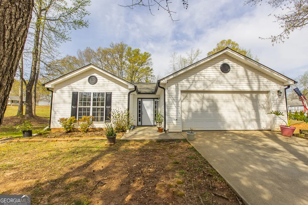 2216 Wagon Wheel TRL Statham, GA 30666