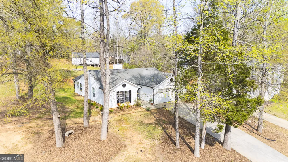 2216 Wagon Wheel TRL Statham, GA 30666
