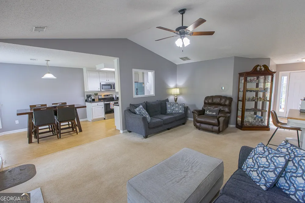 2216 Wagon Wheel TRL Statham, GA 30666