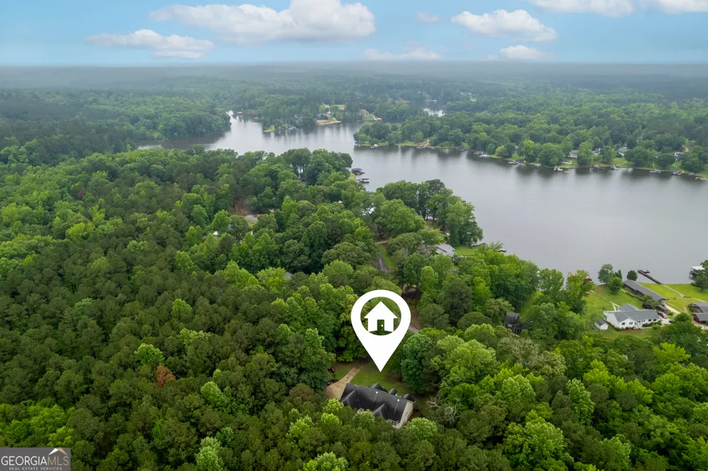 140 Honeysuckle RD NW Milledgeville, GA 31061
