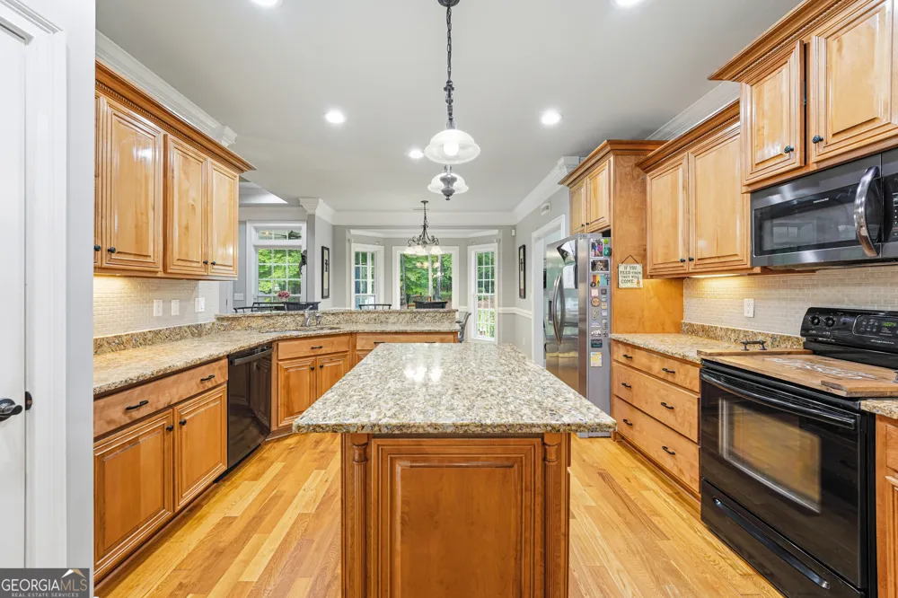 140 Honeysuckle RD NW Milledgeville, GA 31061