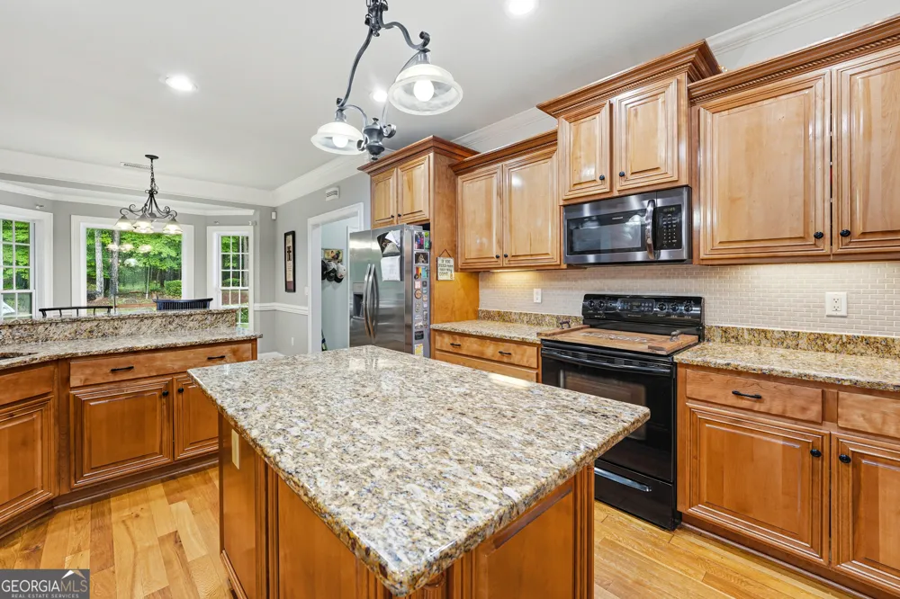 140 Honeysuckle RD NW Milledgeville, GA 31061